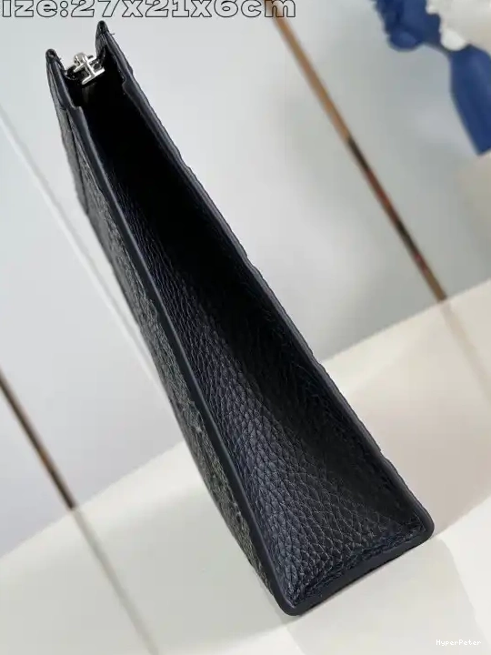 MM VUITTON LOUIS VOYAGE POCHETTE 0608